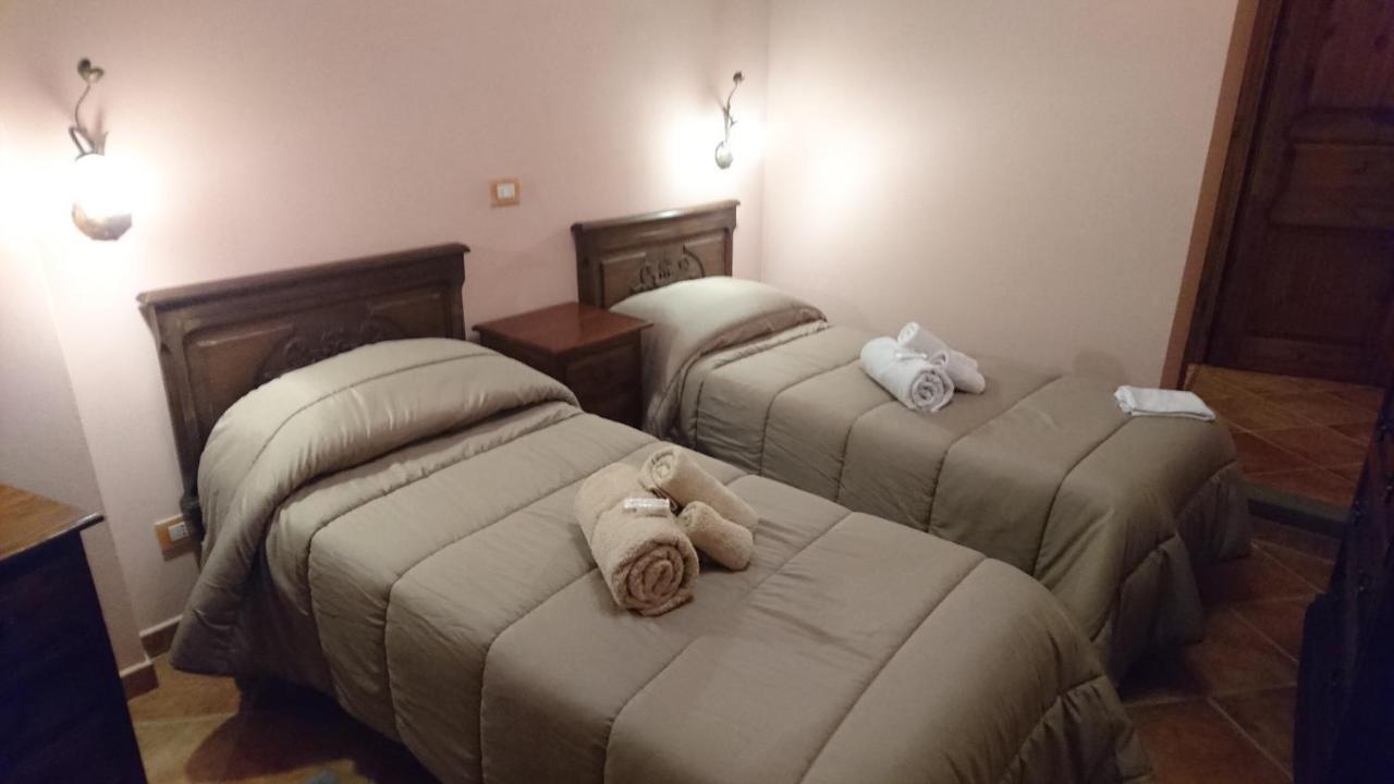B&B Mony E Nico 리올라사르도 외부 사진